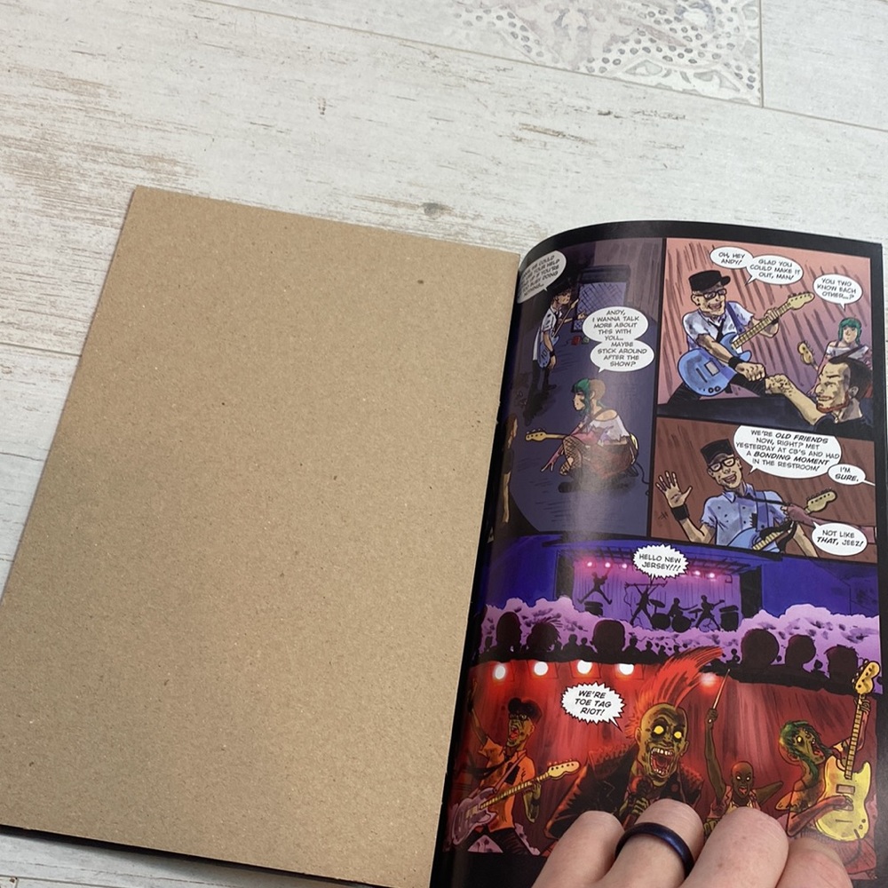 Toe Tag Riot #2 Hot Topic Comic Book - Picture 7 of 7